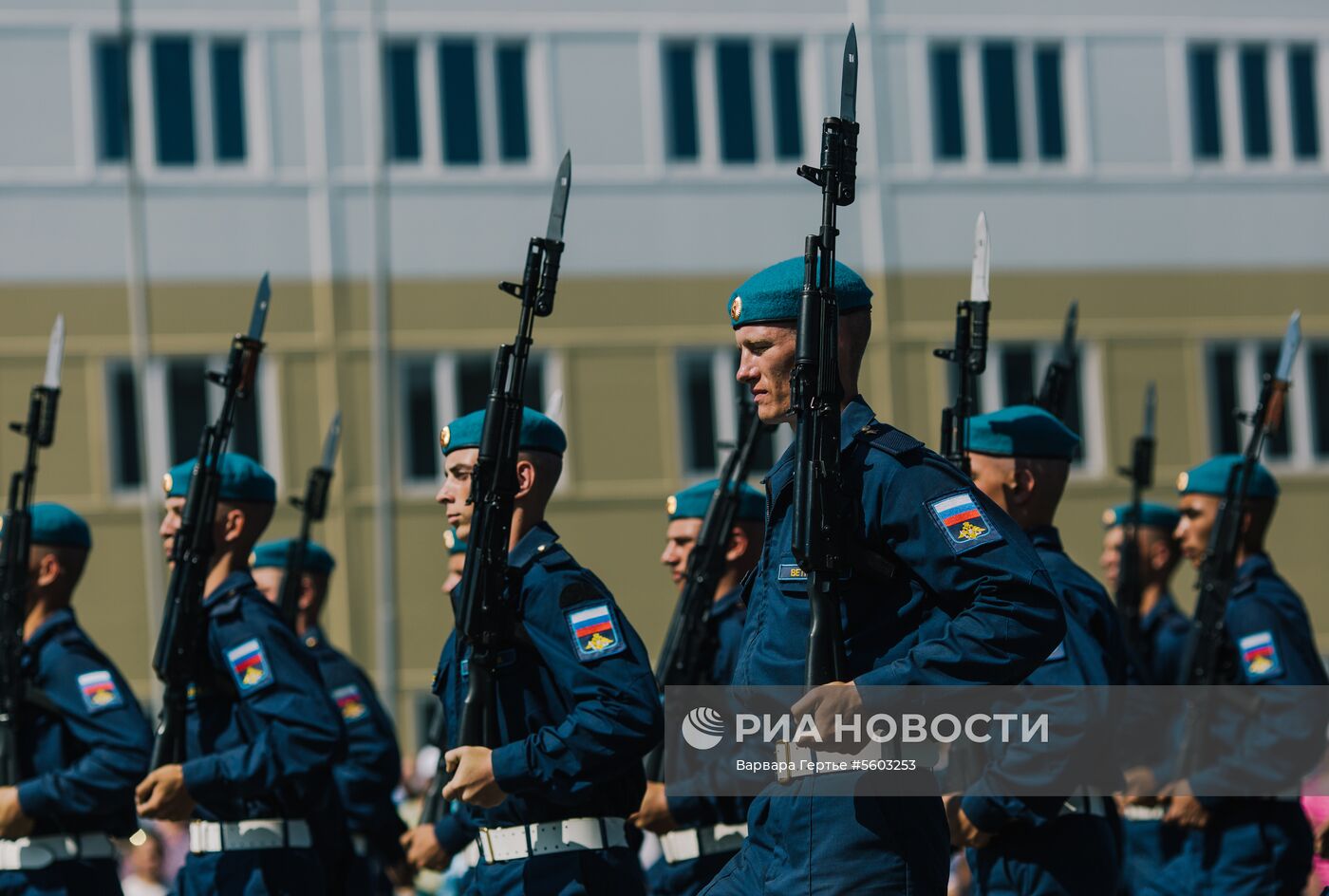 Празднование Дня ВДВ в регионах России