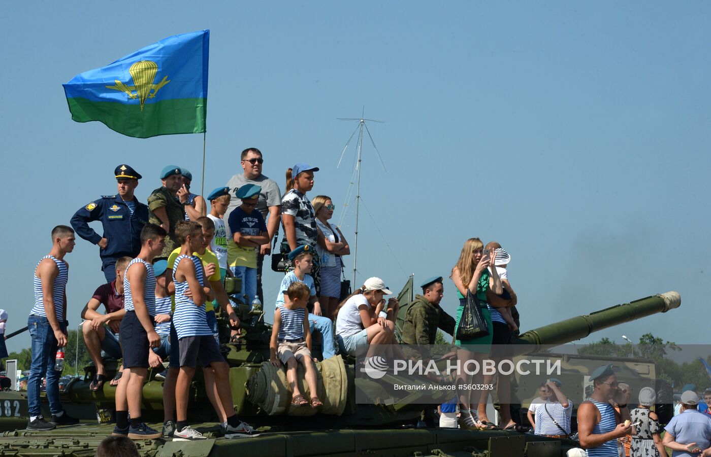 Празднование Дня ВДВ в регионах России  