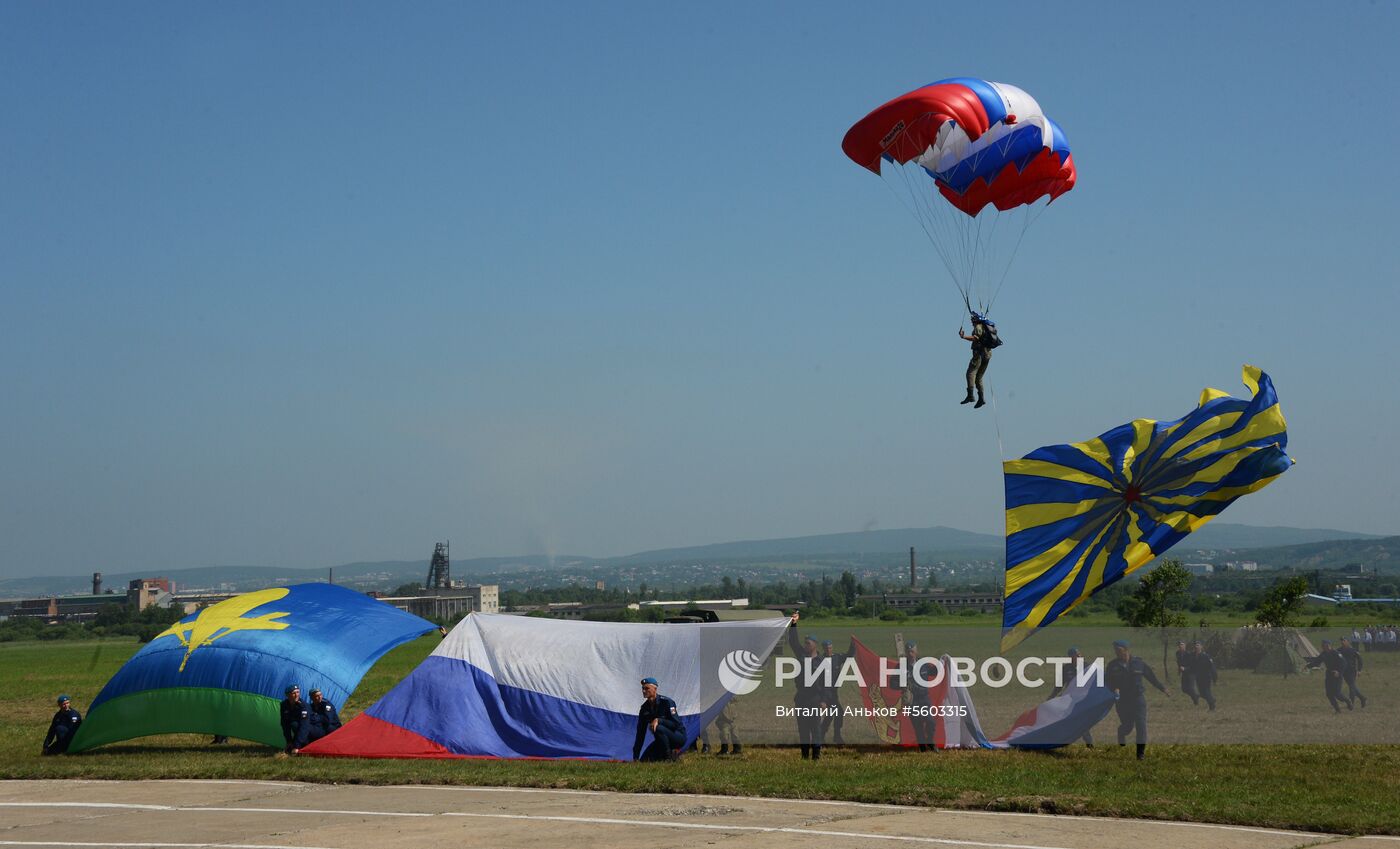 Празднование Дня ВДВ в регионах России  