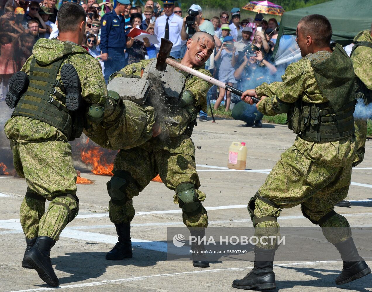 Празднование Дня ВДВ в регионах России  