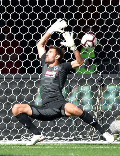 Футбол. РПЛ. Матч "Урал"-"Краснодар"