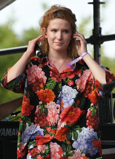 Музыкальный фестиваль "Пикник Афиши"