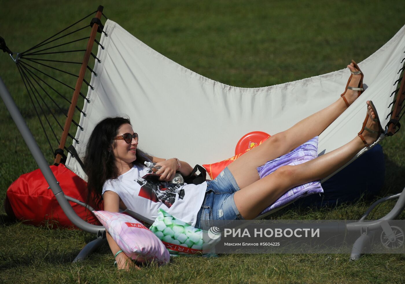 Музыкальный фестиваль "Пикник Афиши"