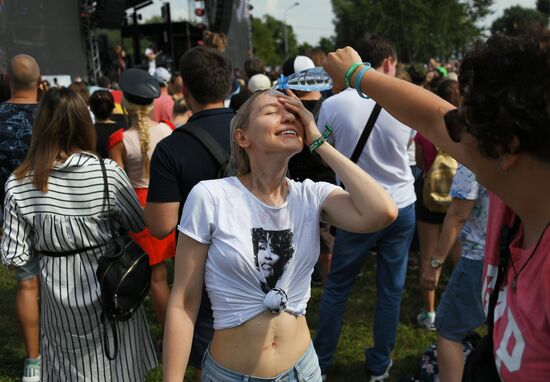 Музыкальный фестиваль "Пикник Афиши"