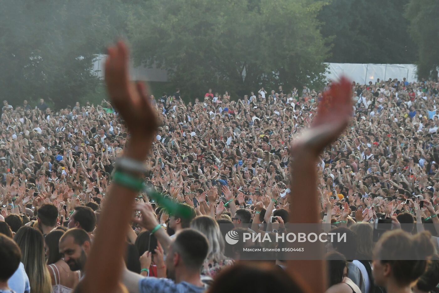 Музыкальный фестиваль "Пикник Афиши"