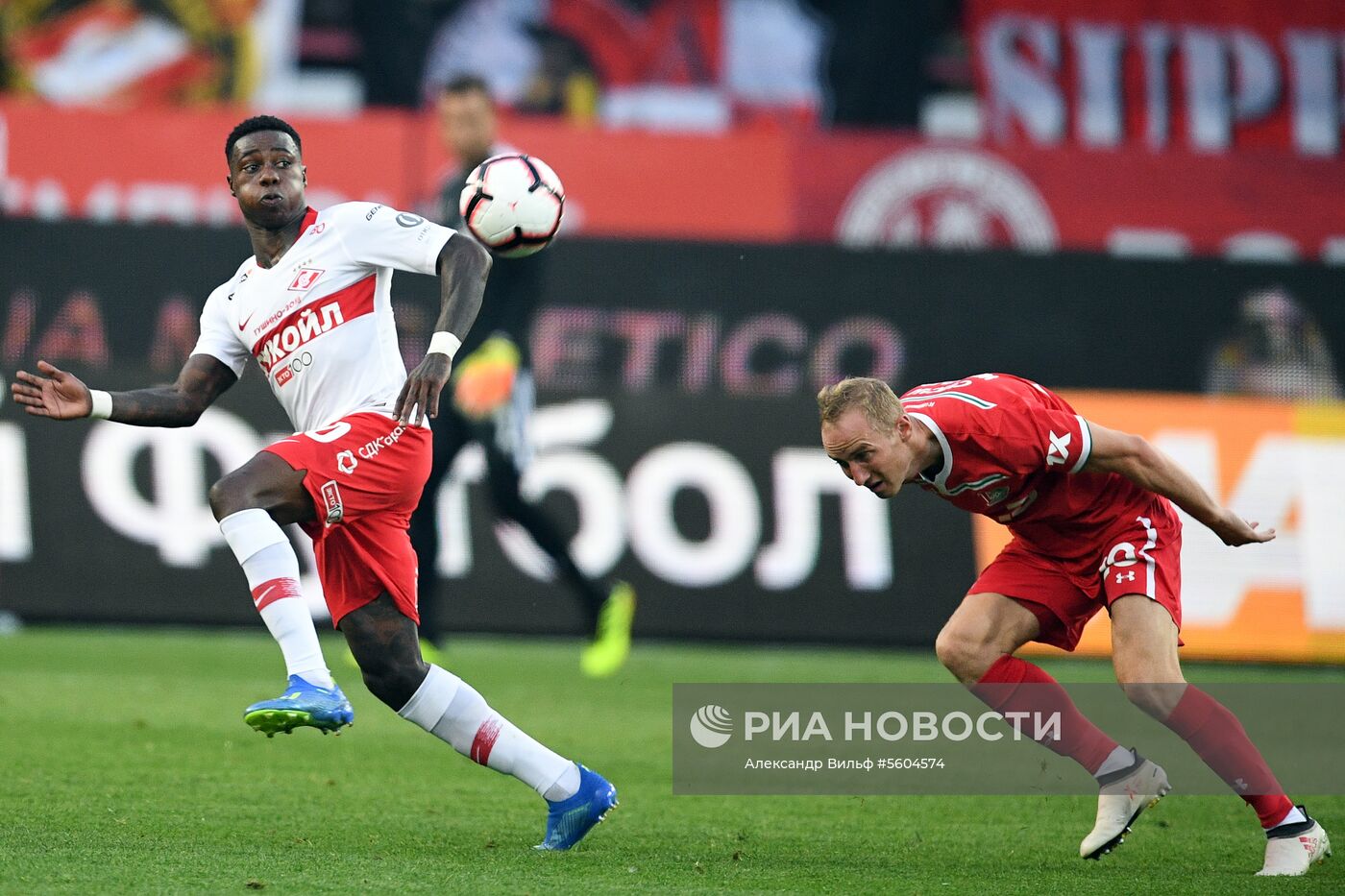 Футбол. РПЛ. Матч "Локомотив" - "Спартак"