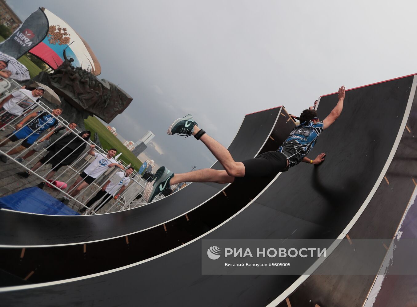 "Арена героев" в Парке Победы 