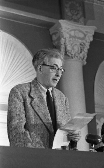 Пленум Советского комитета защиты мира