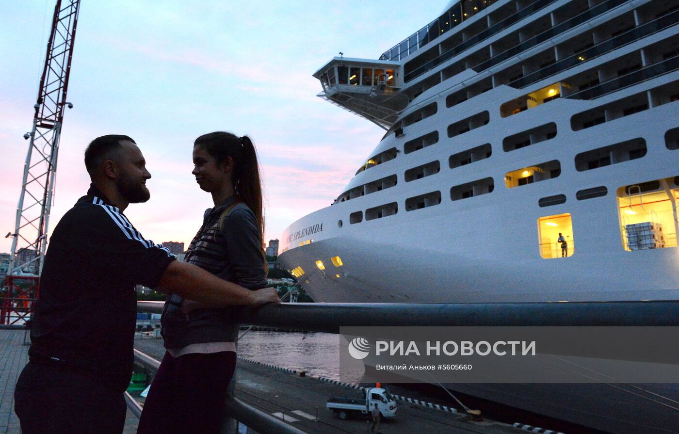 Прибытие суперлайнера MSC Splendida во Владивосток 