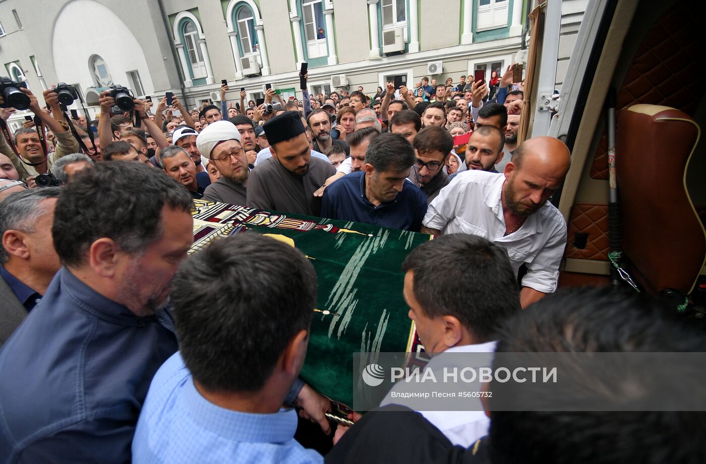 Прощание с убитыми в ЦАР журналистами