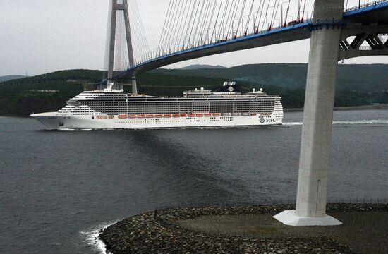 Прибытие суперлайнера MSC Splendida во Владивосток 