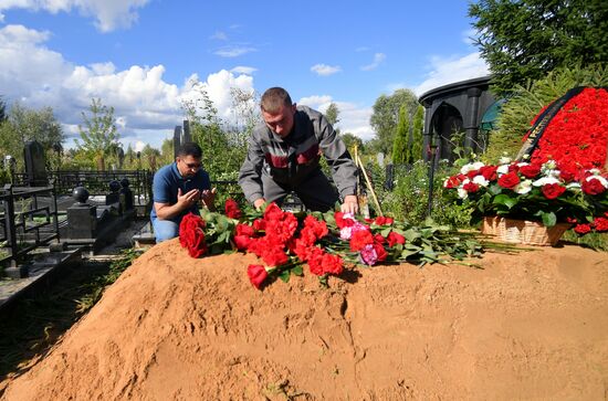 Прощание с убитыми в ЦАР журналистами  