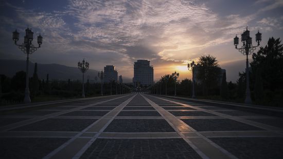 Города мира. Ашхабад