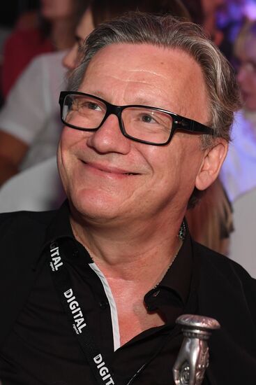 Международный фестиваль диджитал веб-сериалов «Realist Web Fest»