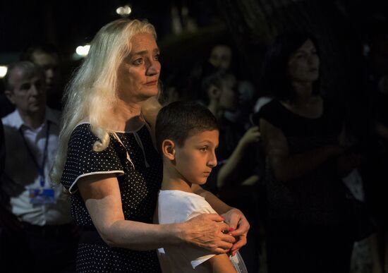 Траурные мероприятия в Абхазии и Ю. Осетии в память о погибших в конфликте с Грузией