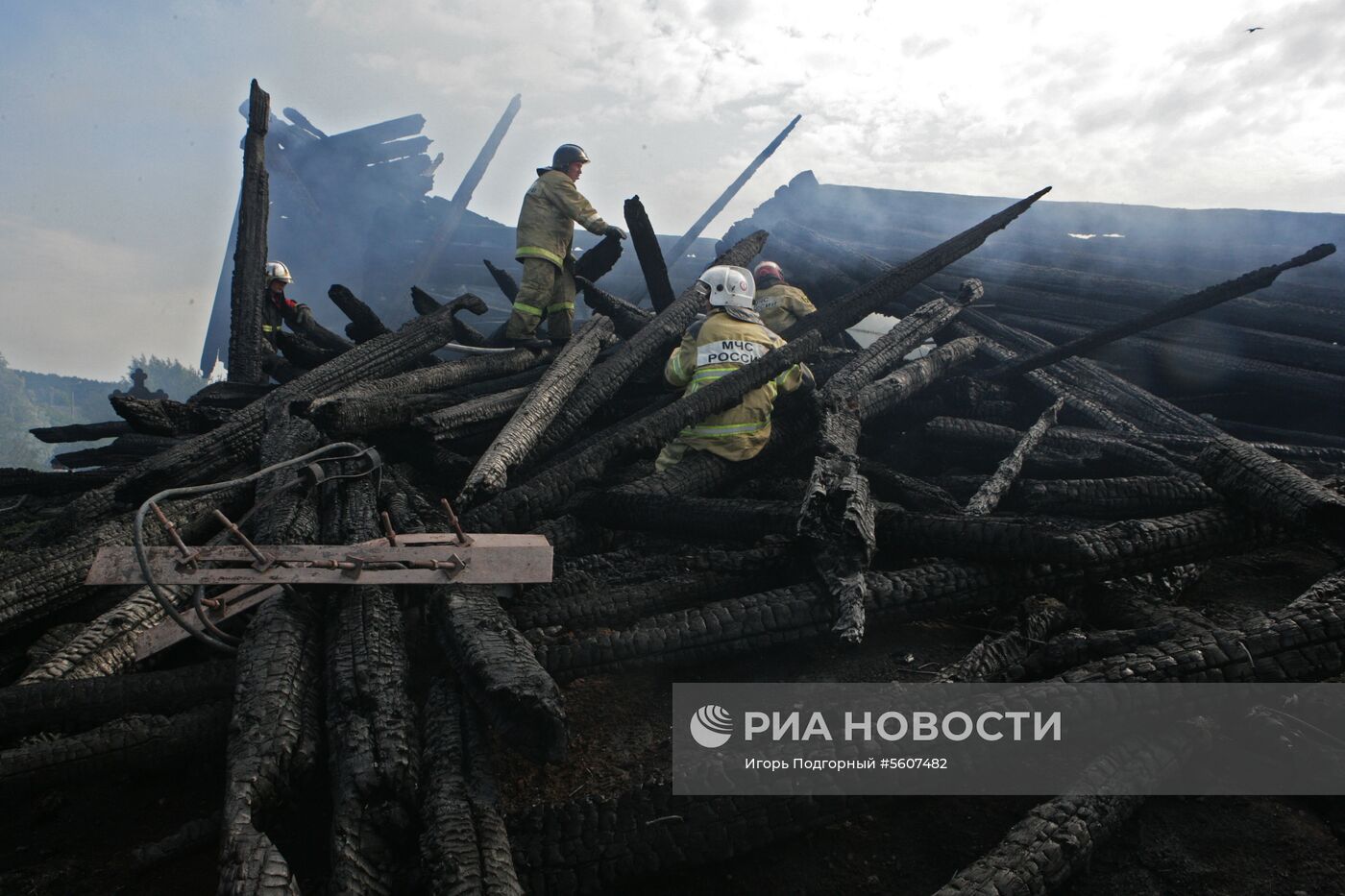 Успенская церковь XVIII века в Карелии полностью сгорела