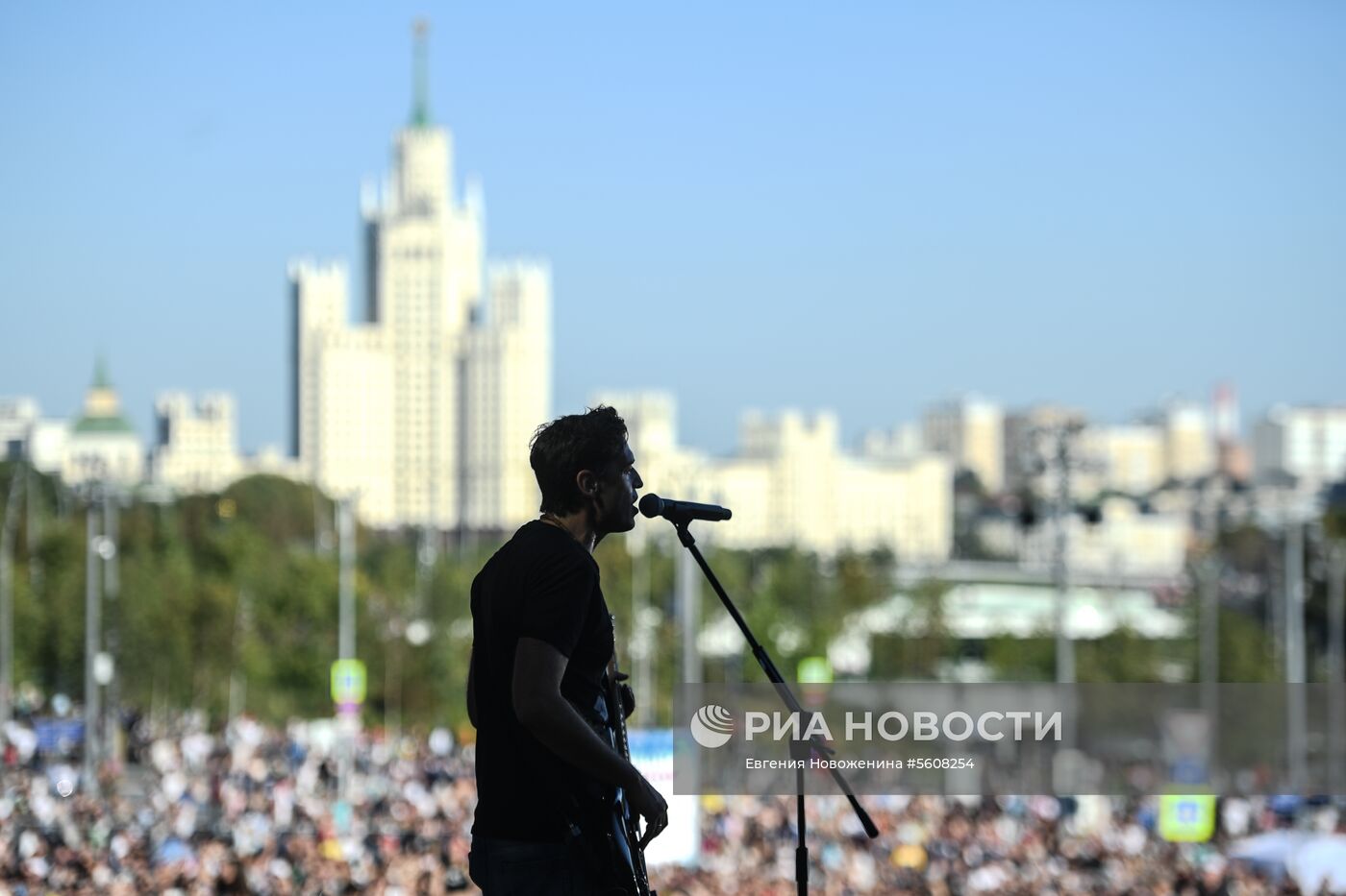 Концерт "Наши в городе" 