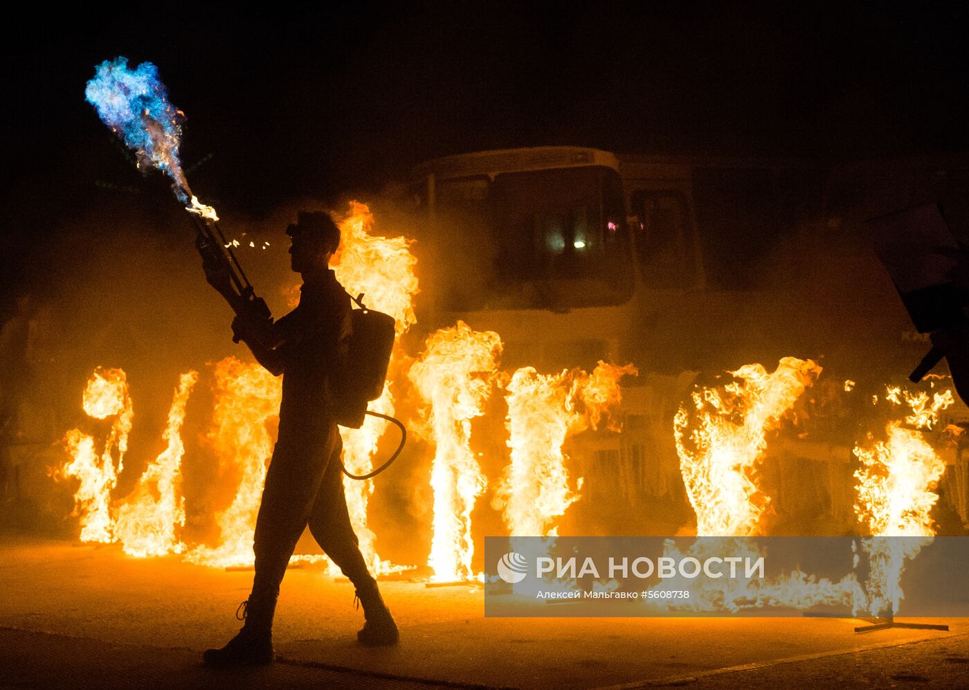 Фестиваль "Крым Fire Fest" в Коктебеле