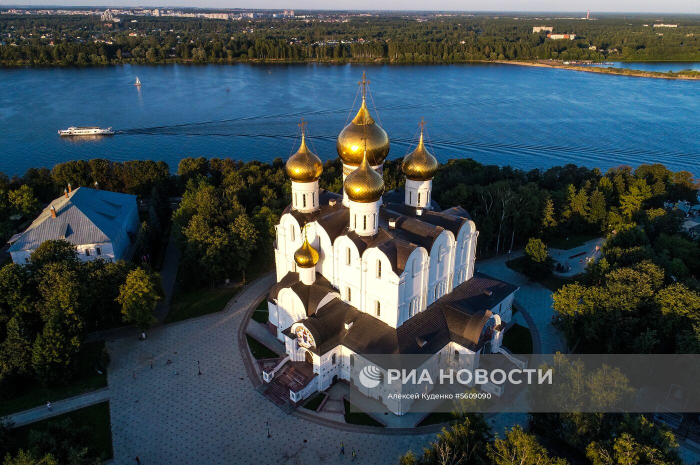 Города России. Ярославль