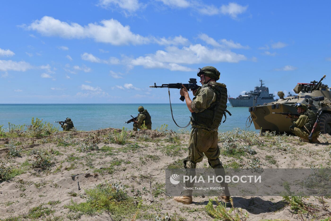 Тактические учения на российской военной базе в Абхазии