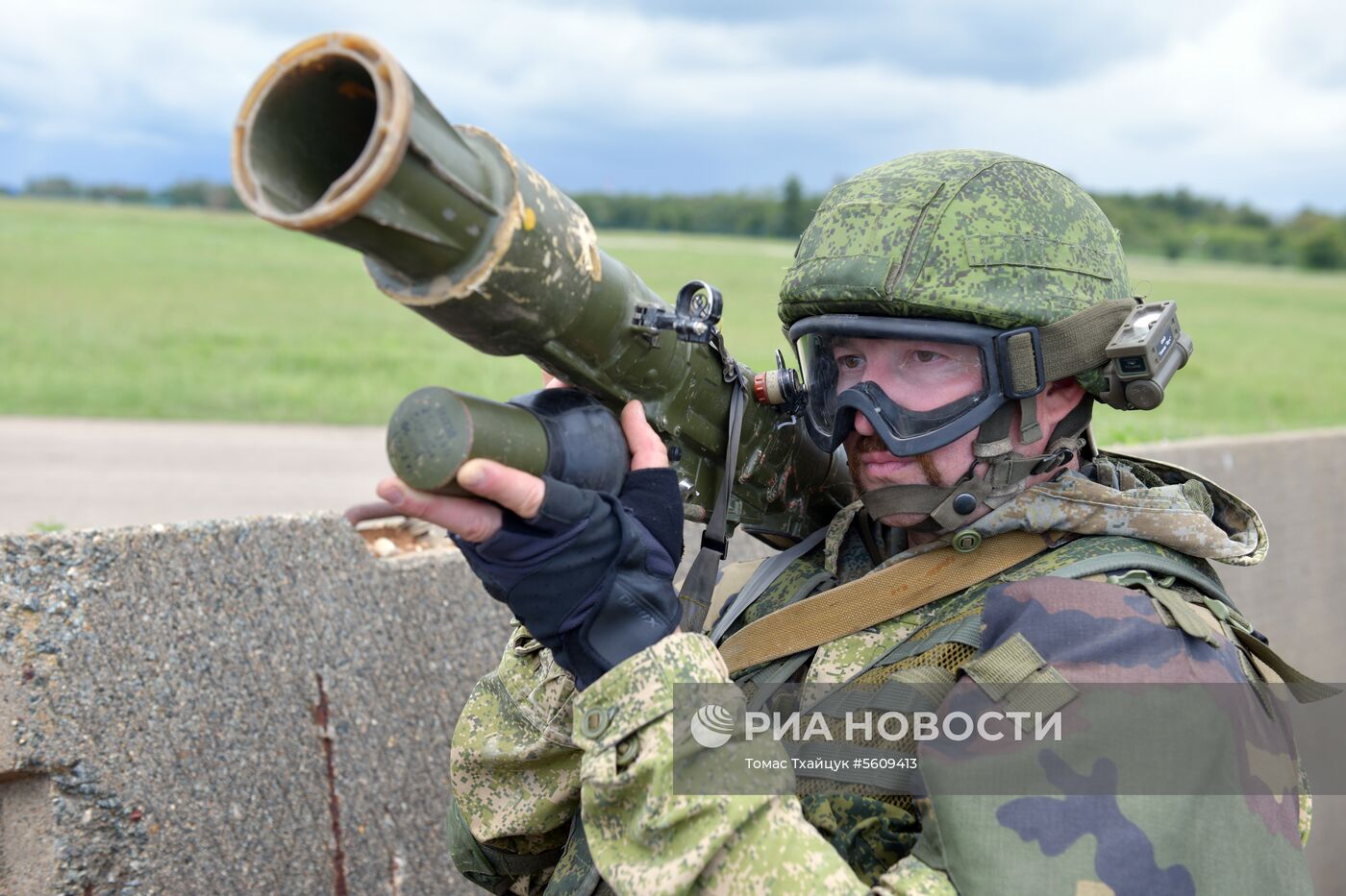 Тактические учения на российской военной базе в Абхазии