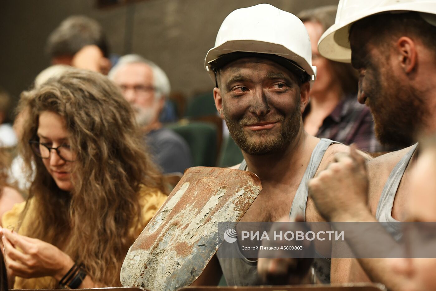 Сбор труппы театра "У Никитских ворот"