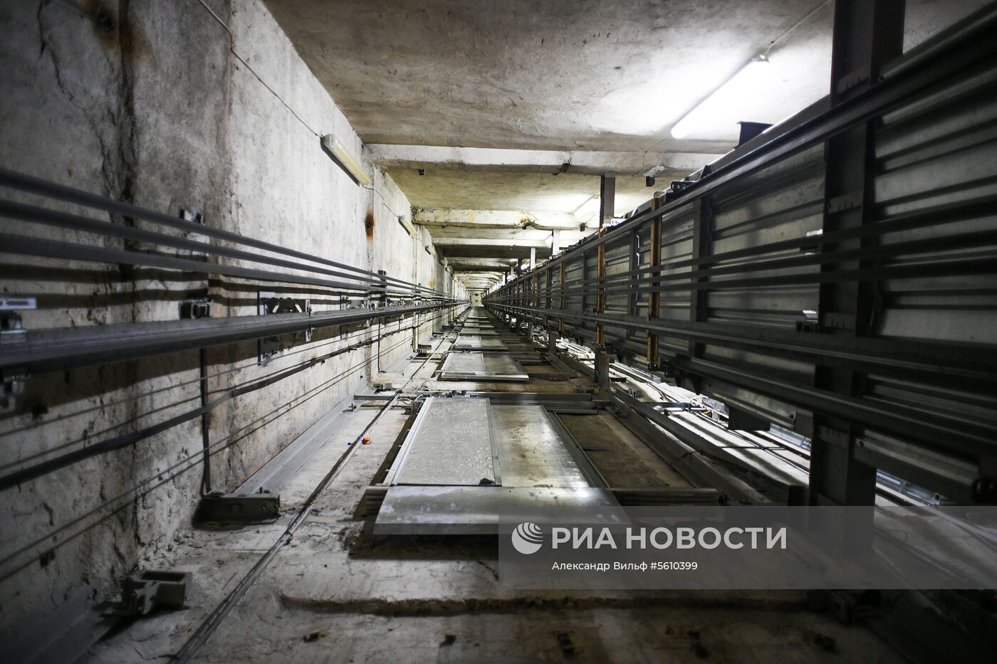 Лифт в жилом доме на Котельнической набережной