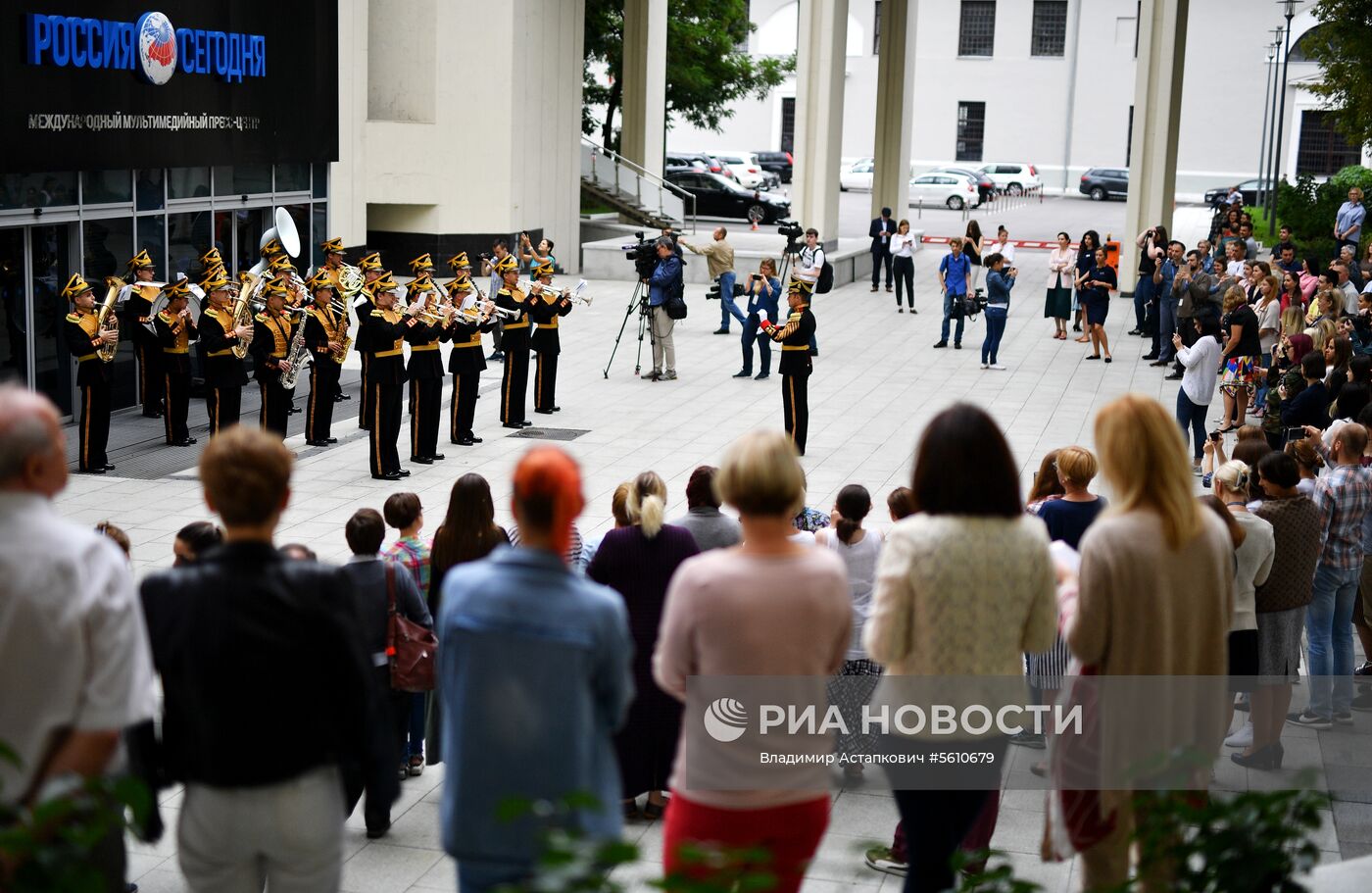 П/к, посвященная XI Международному военно-музыкальному фестивалю "Спасская башня"