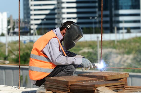 Строительство торгово-развлекательного центра "Грозный молл"