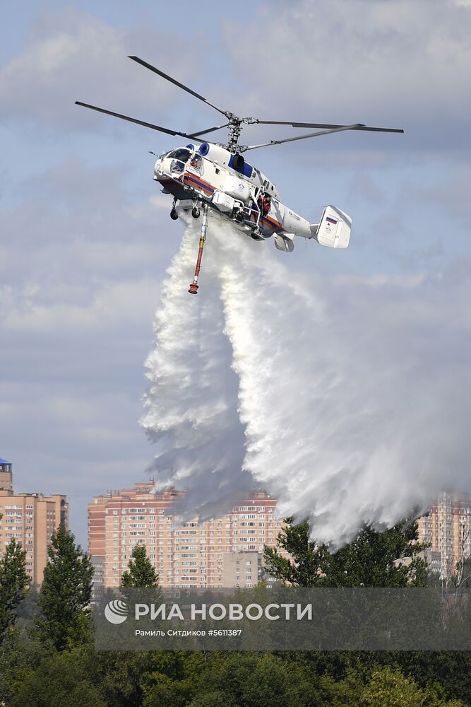 Показательные учения Департамента ГОЧСиПБ в честь Дня воздушного флота
