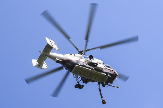 Показательные учения Департамента ГОЧСиПБ в честь Дня воздушного флота