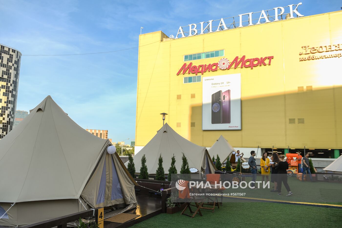 Глэмпинг на крыше ТЦ "Авиапарк"