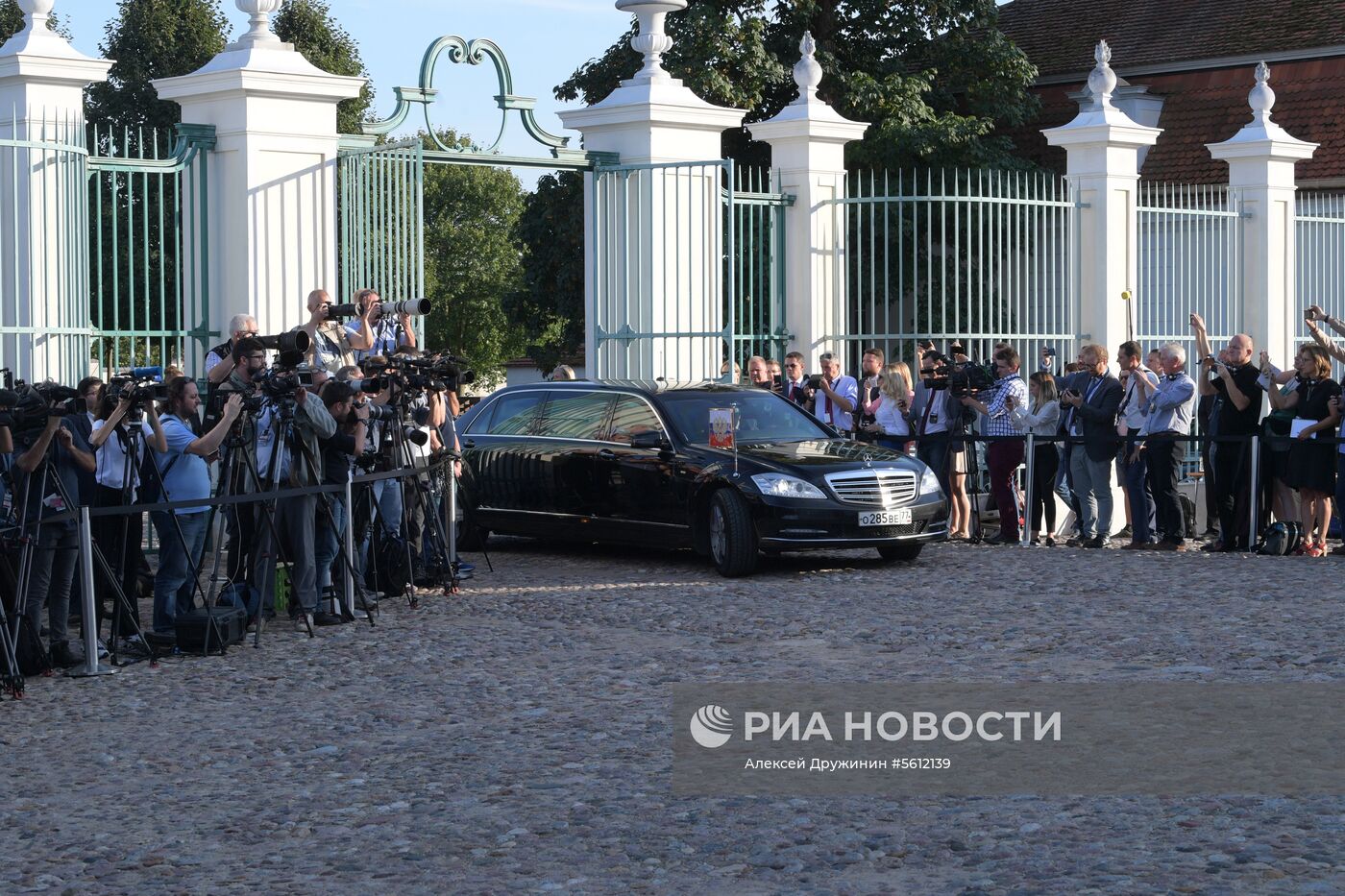 Рабочий визит президента РФ В. Путина в Германию