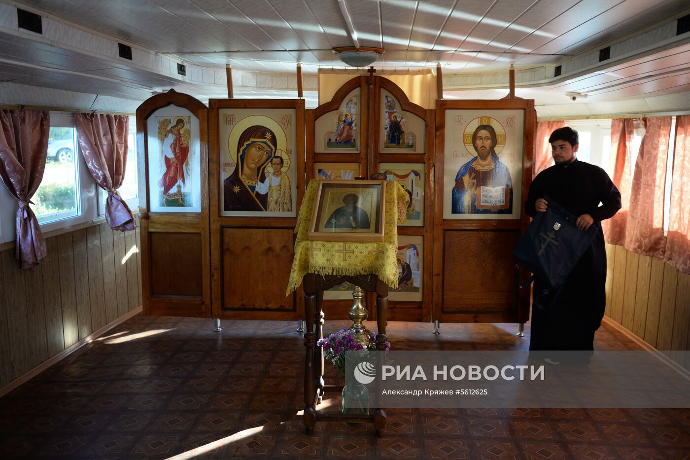 Корабль-церковь "Святой апостол Андрей Первозванный"