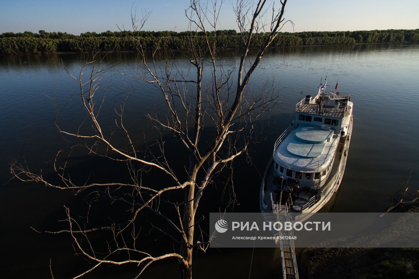 Корабль-церковь "Святой апостол Андрей Первозванный"