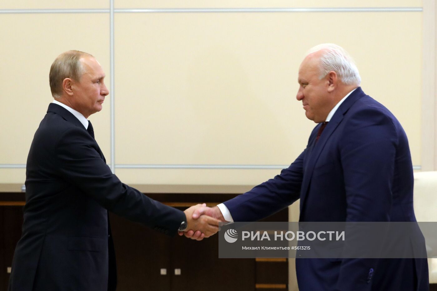 Президент РФ В. Путин встретился с главой Республики Хакасия В. Зиминым