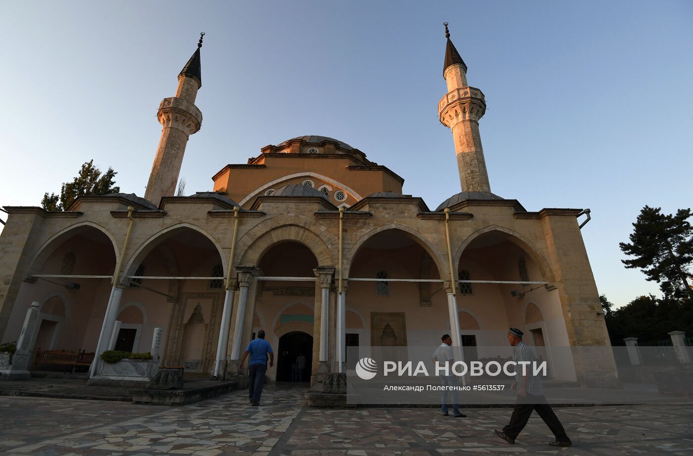 Празднование Курбан-Байрама в городах России