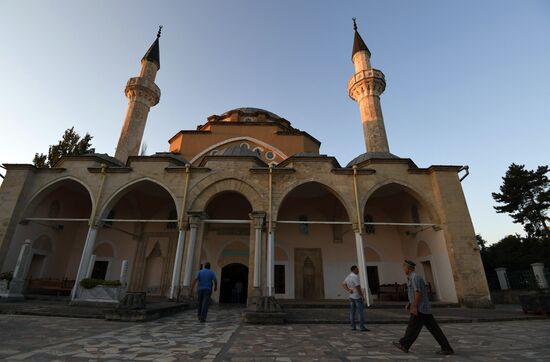 Празднование Курбан-Байрама в городах России