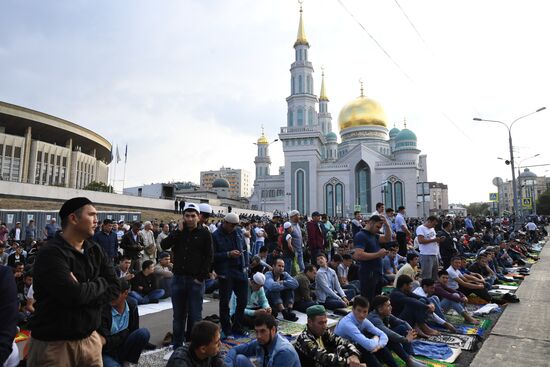 Празднование Курбан-Байрама в Москве