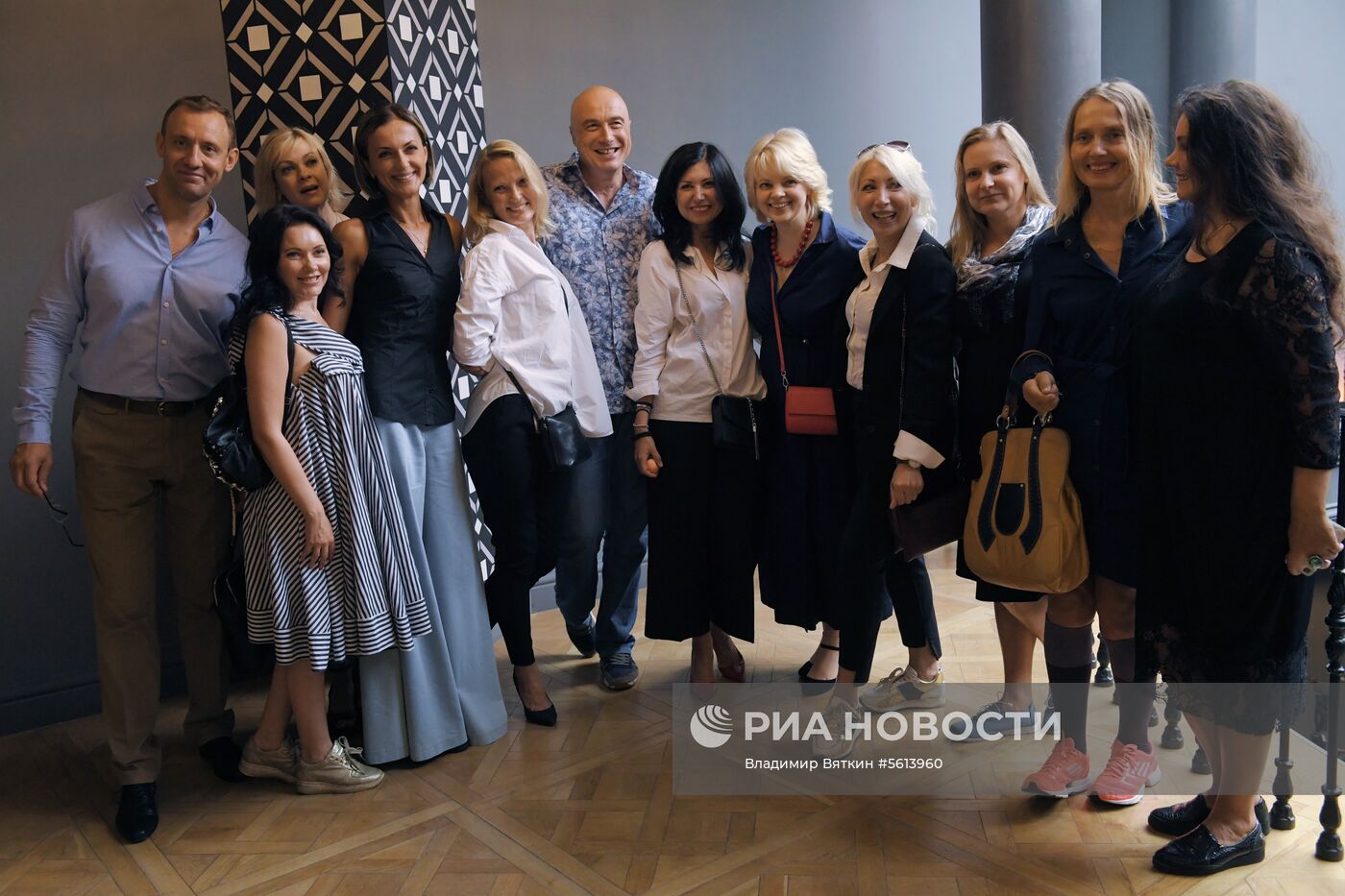 Сбор труппы театра им. Ермоловой