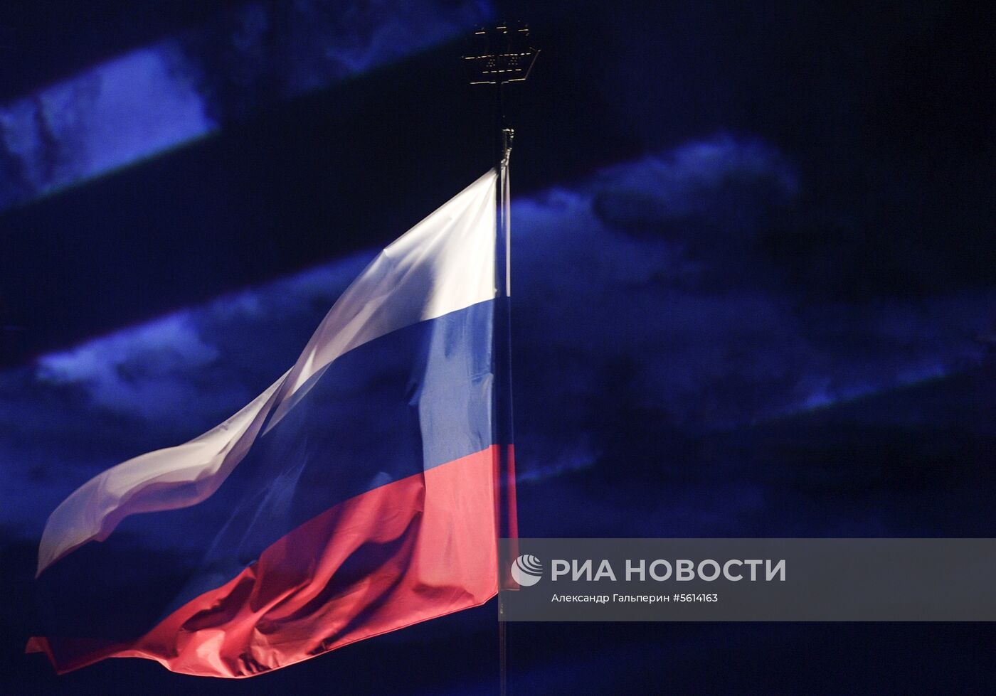 Празднование Дня российского флага в Санкт-Петербурге