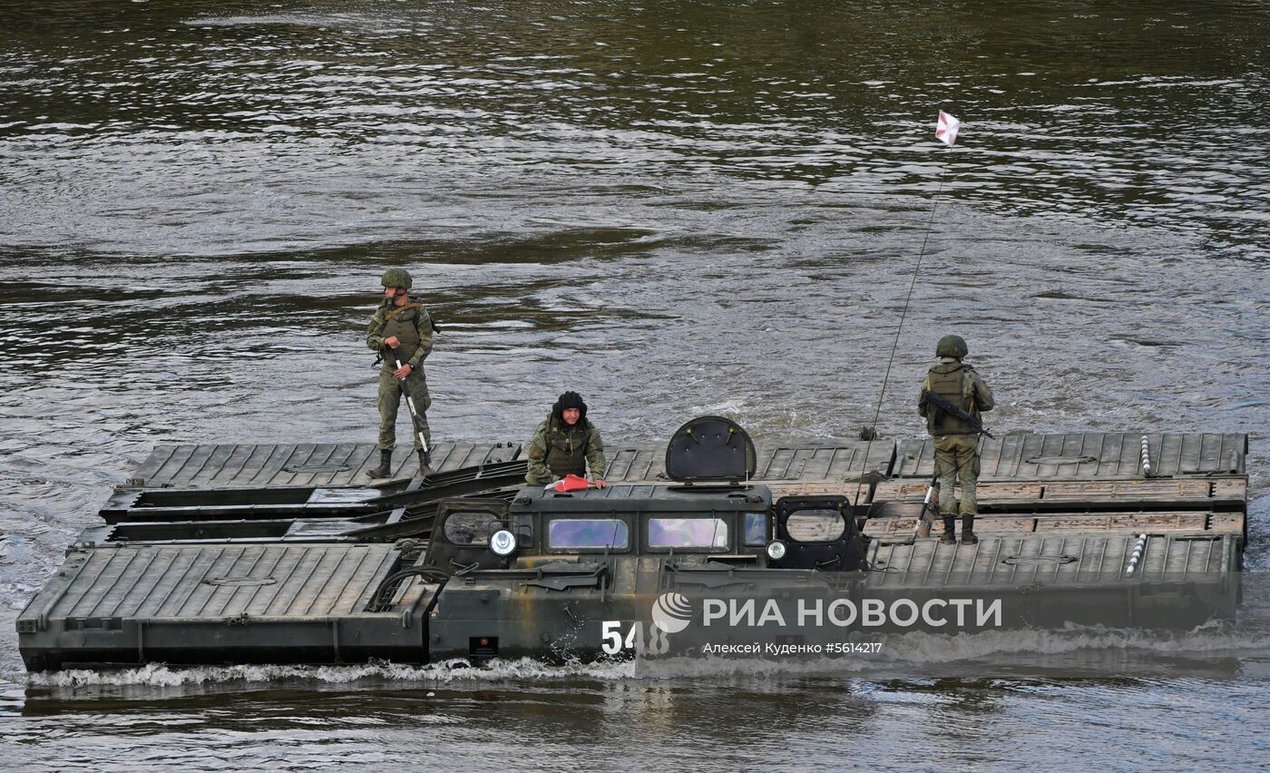 IV Международный военно-технический форум «Армия-2018». День второй