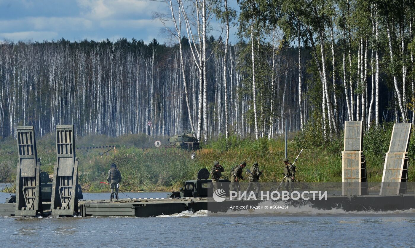 IV Международный военно-технический форум «Армия-2018». День второй