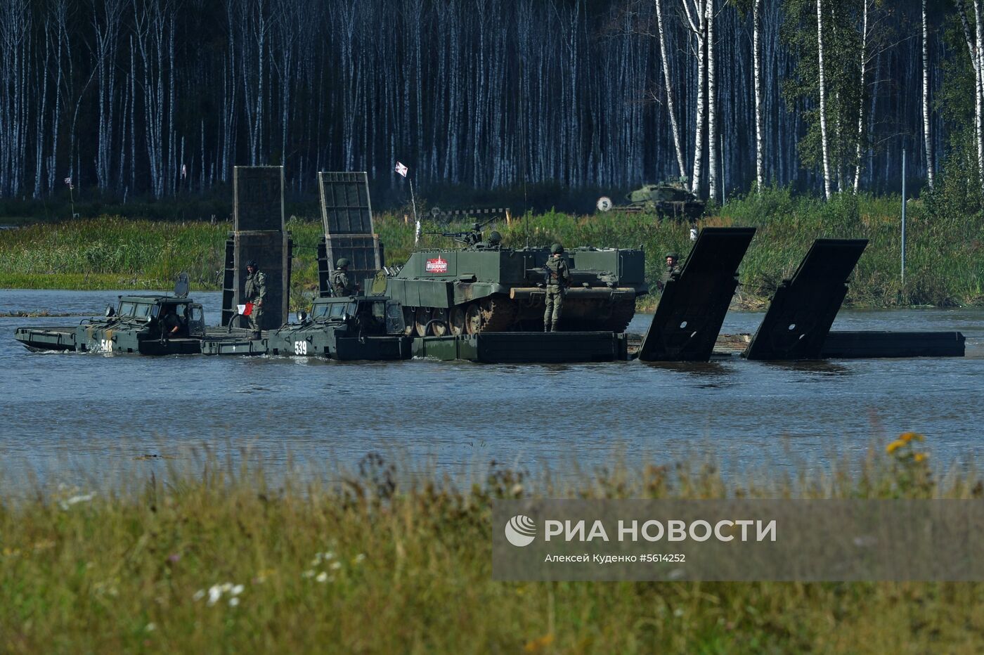 IV Международный военно-технический форум «Армия-2018». День второй