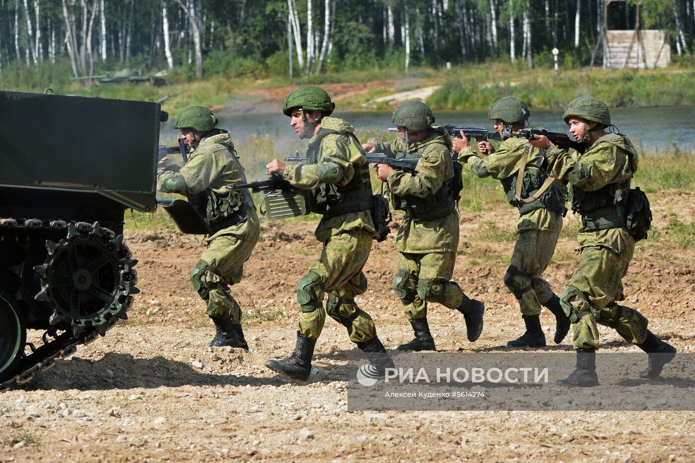 IV Международный военно-технический форум «Армия-2018». День второй