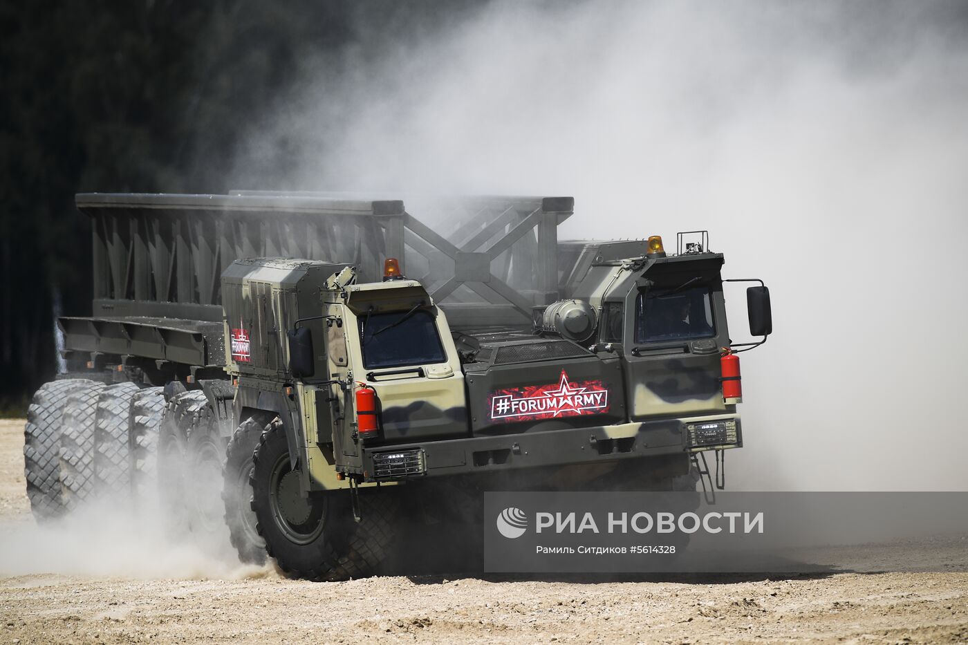 IV Международный военно-технический форум "Армия-2018". День второй