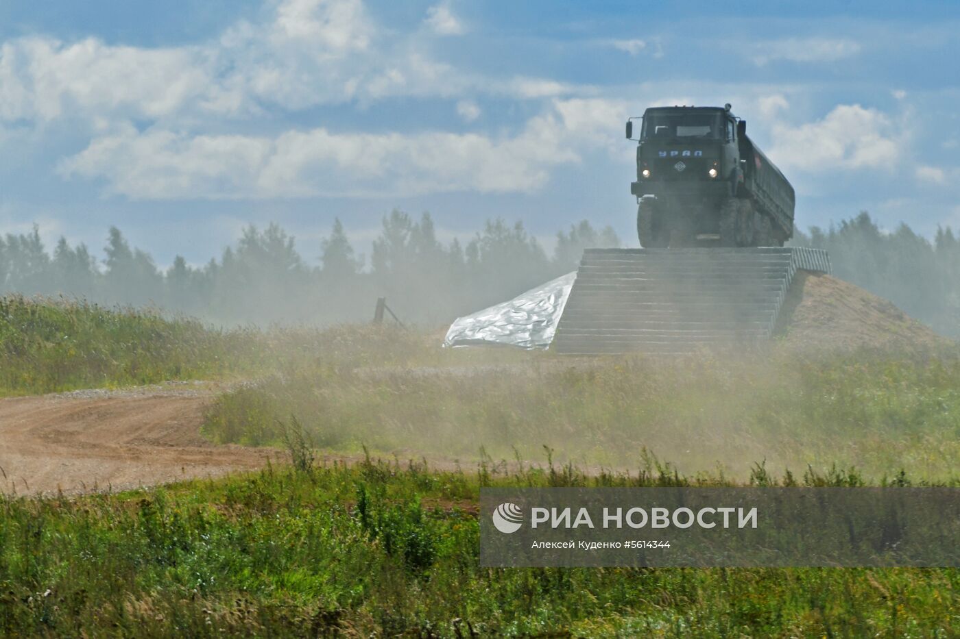 IV Международный военно-технический форум «Армия-2018». День второй