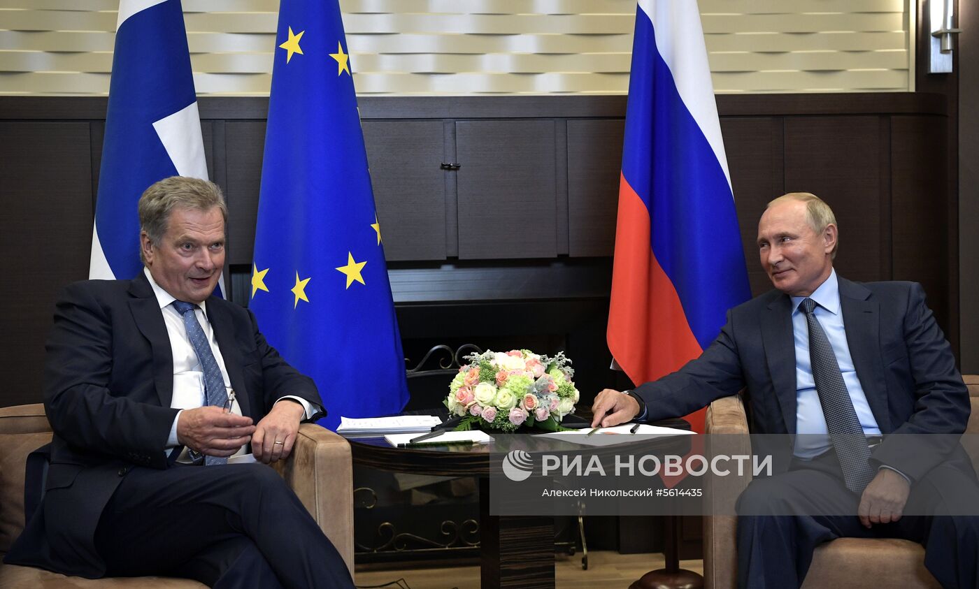 Встреча президента РФ В. Путина с президентом Финляндии С. Ниинистё
