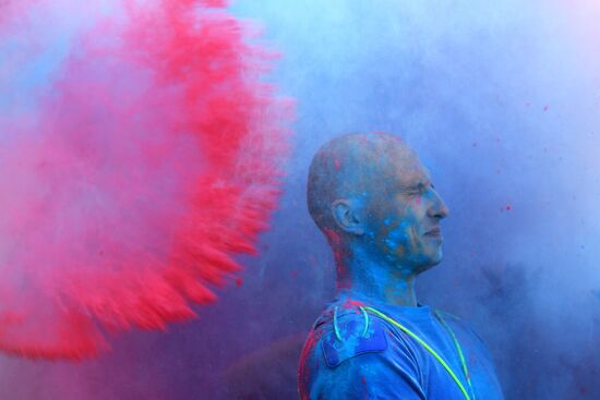 Фестиваль триколора в День Государственного флага России