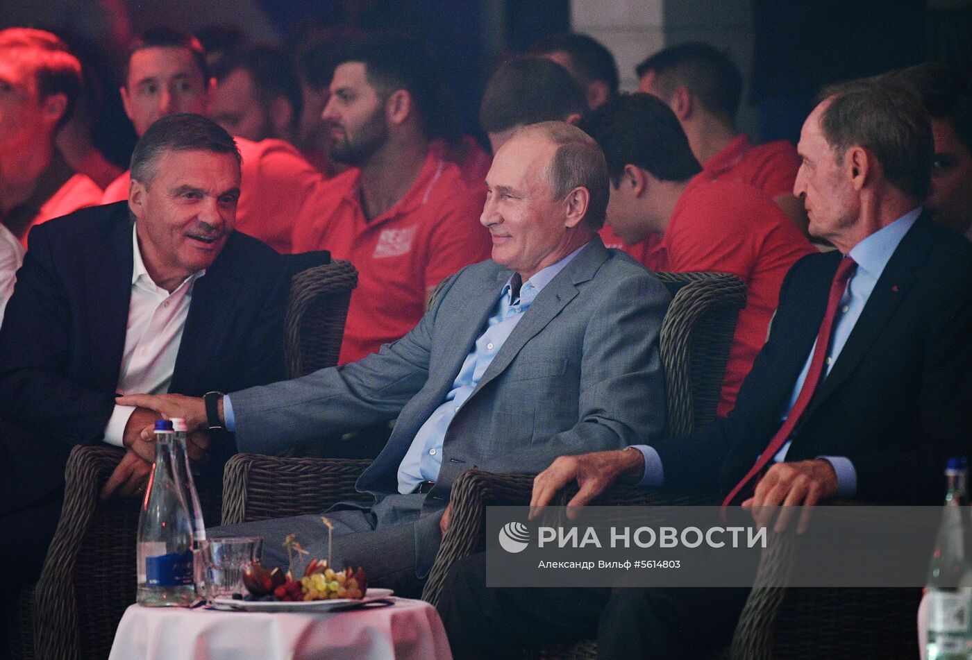 Президент РФ В. Путин посетил международный турнир по боевому самбо